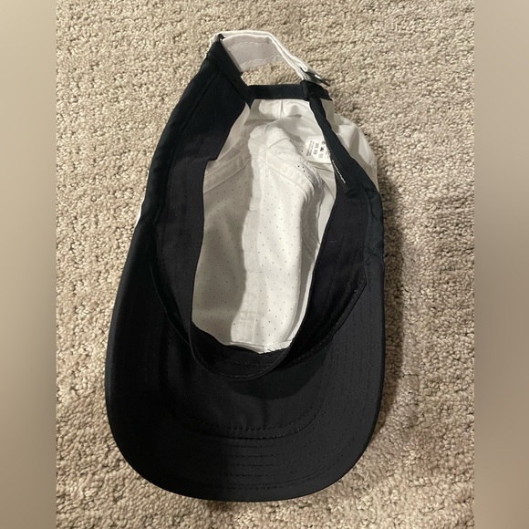 Nike Youth Featherlight Cap - Picture 4 of 4